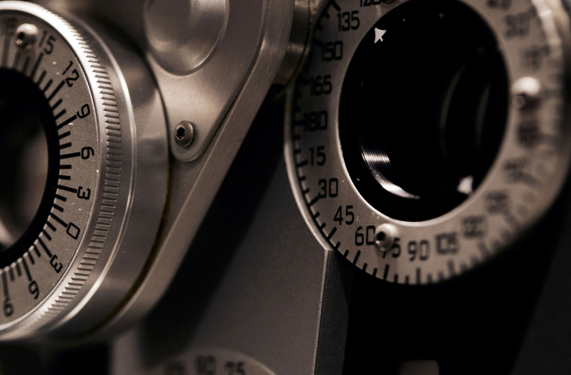 Eye Examination device